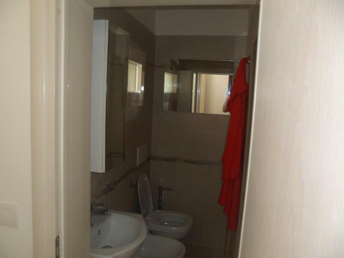 Вилла Attico A 150 Mt Dal Mare Марина-ди-Манкаверса Экстерьер фото